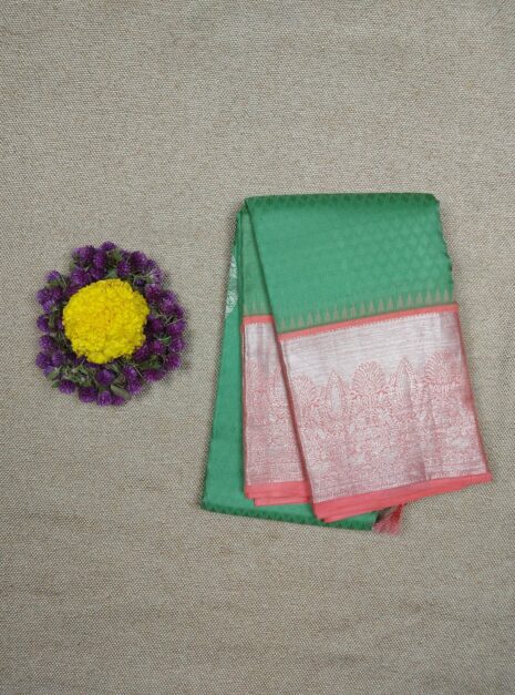 Kanchipuram Green Saree Light Pink Border