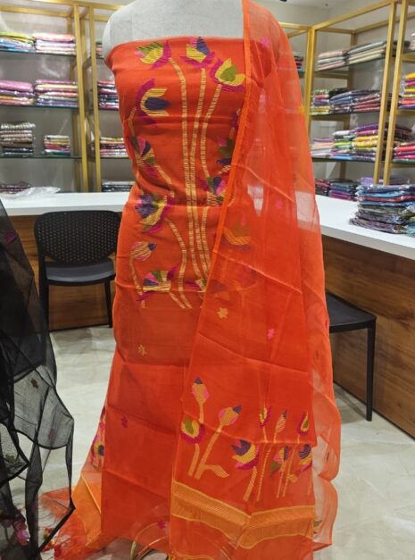 12e76cc9-c4b8-474b-9baf-bf641470422b